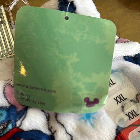 NWT Disney Stitch Pajama Sleep Shorts with Blue and Red Accents Winter Theme - Picture 3 of 5